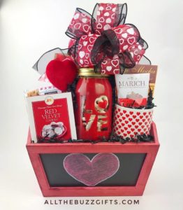 Galentine-gift-basket