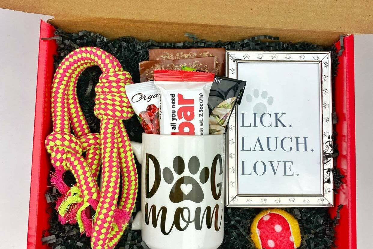 fur mom gifts